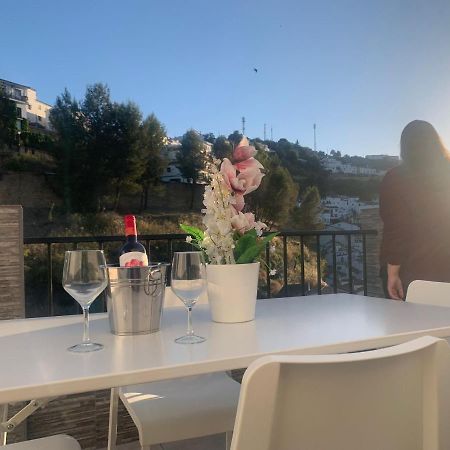 El Balcon De La Roca Lägenhet Setenil De Las Bodegas Exteriör bild